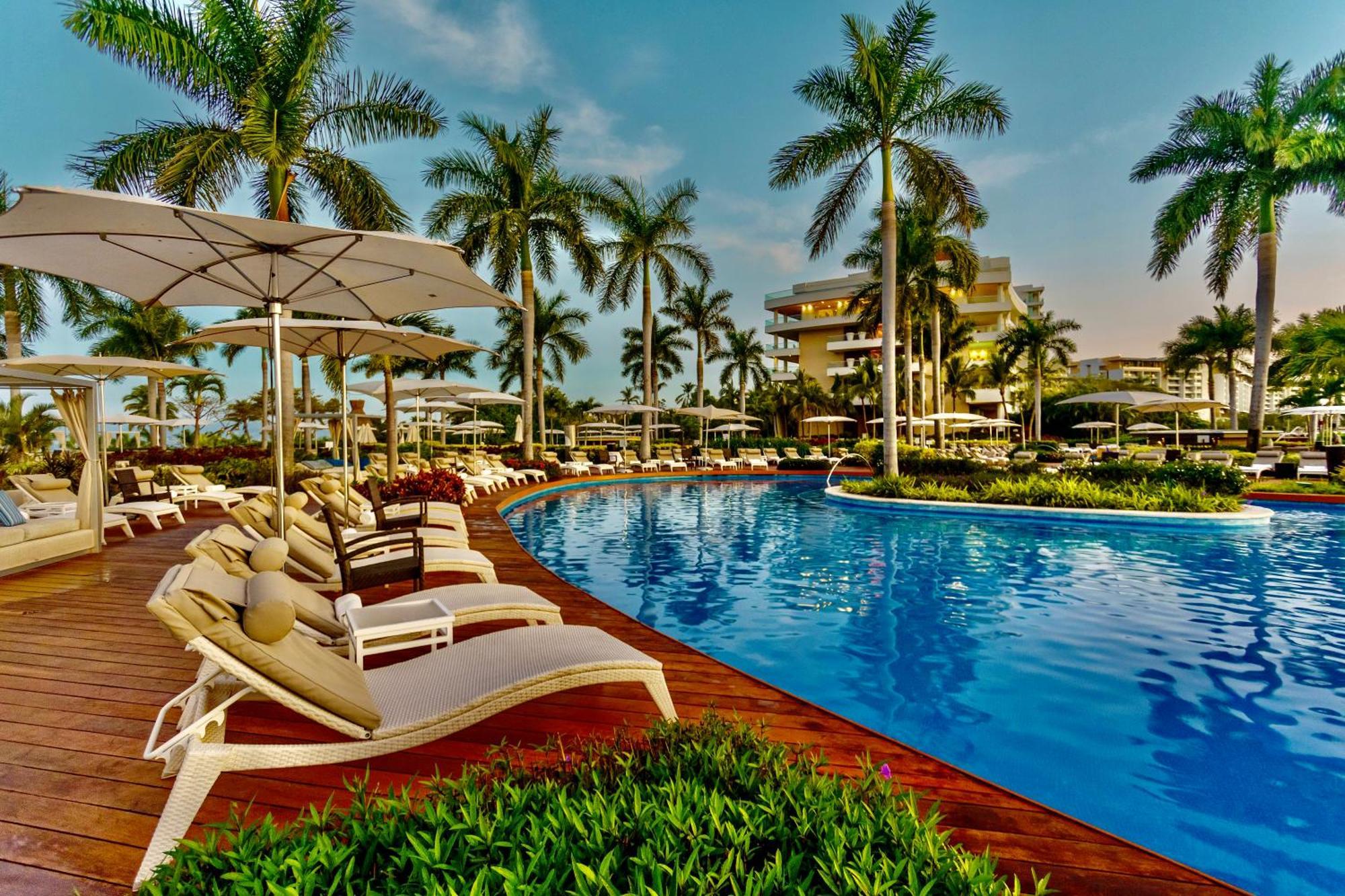 Grand Luxxe Two Bedroom Suite - Nuevo Vallarta Extérieur photo